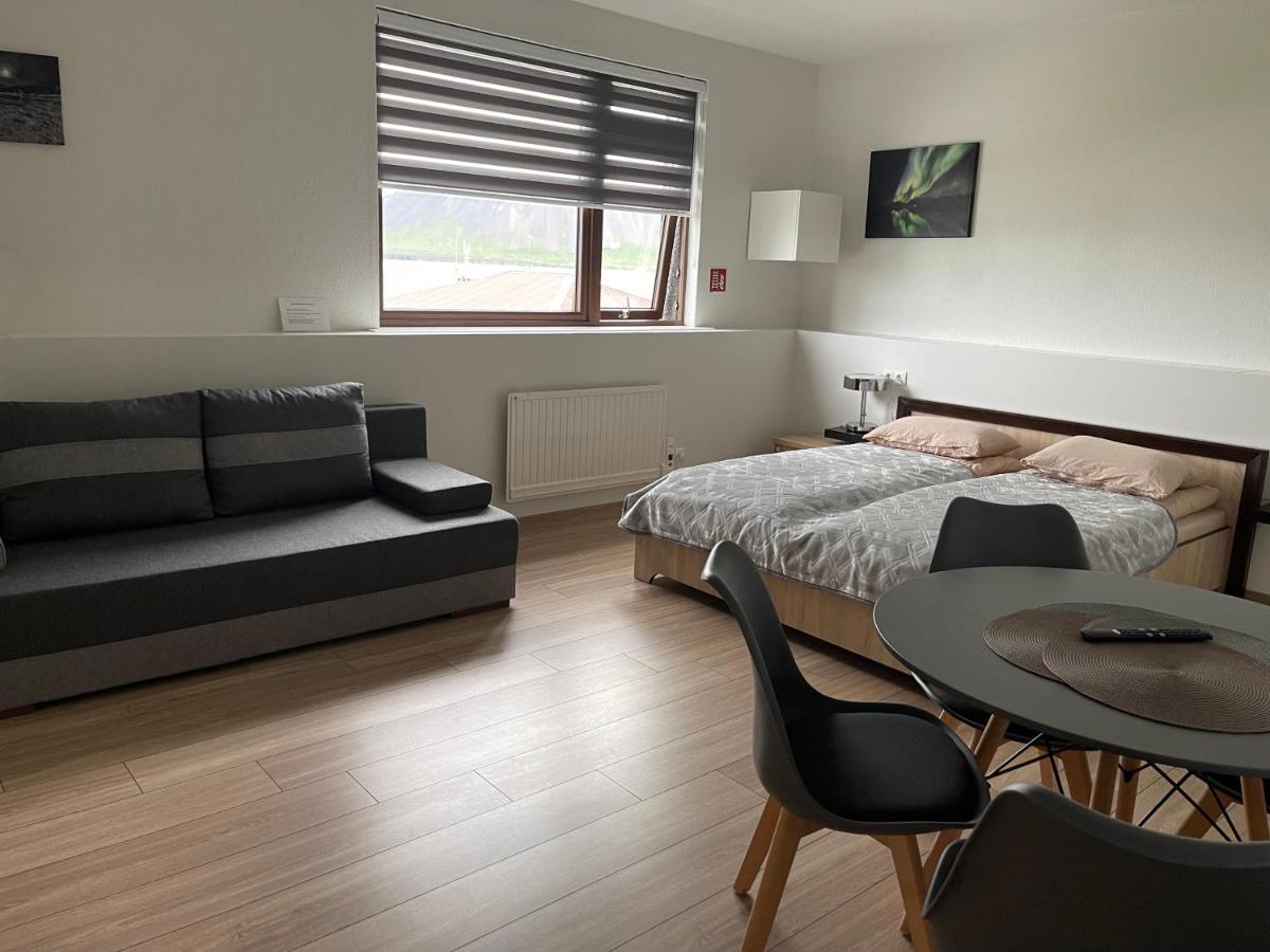 Helgrindur Guesthouse 그런다포르두 외부 사진